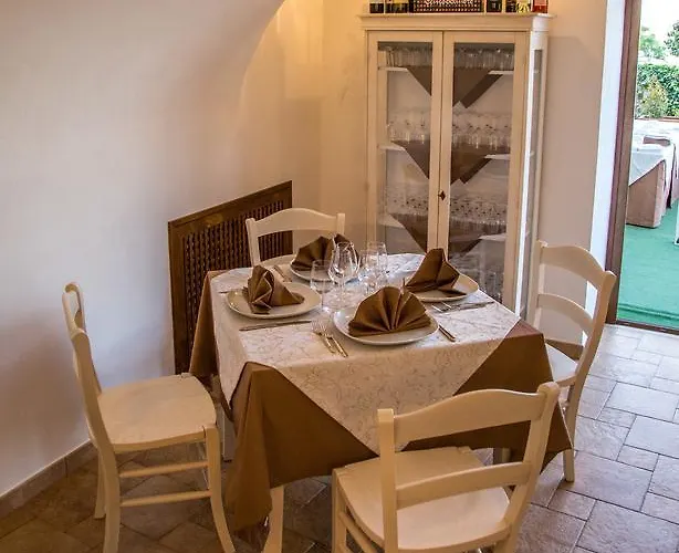 招待所 L'antico Borgo 杰拉切